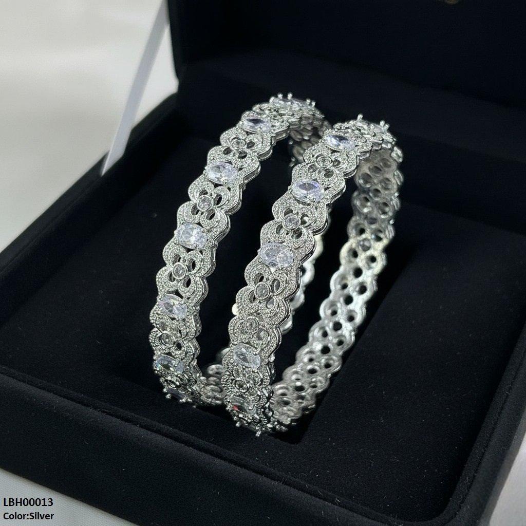 Oval Stone Bangle Set