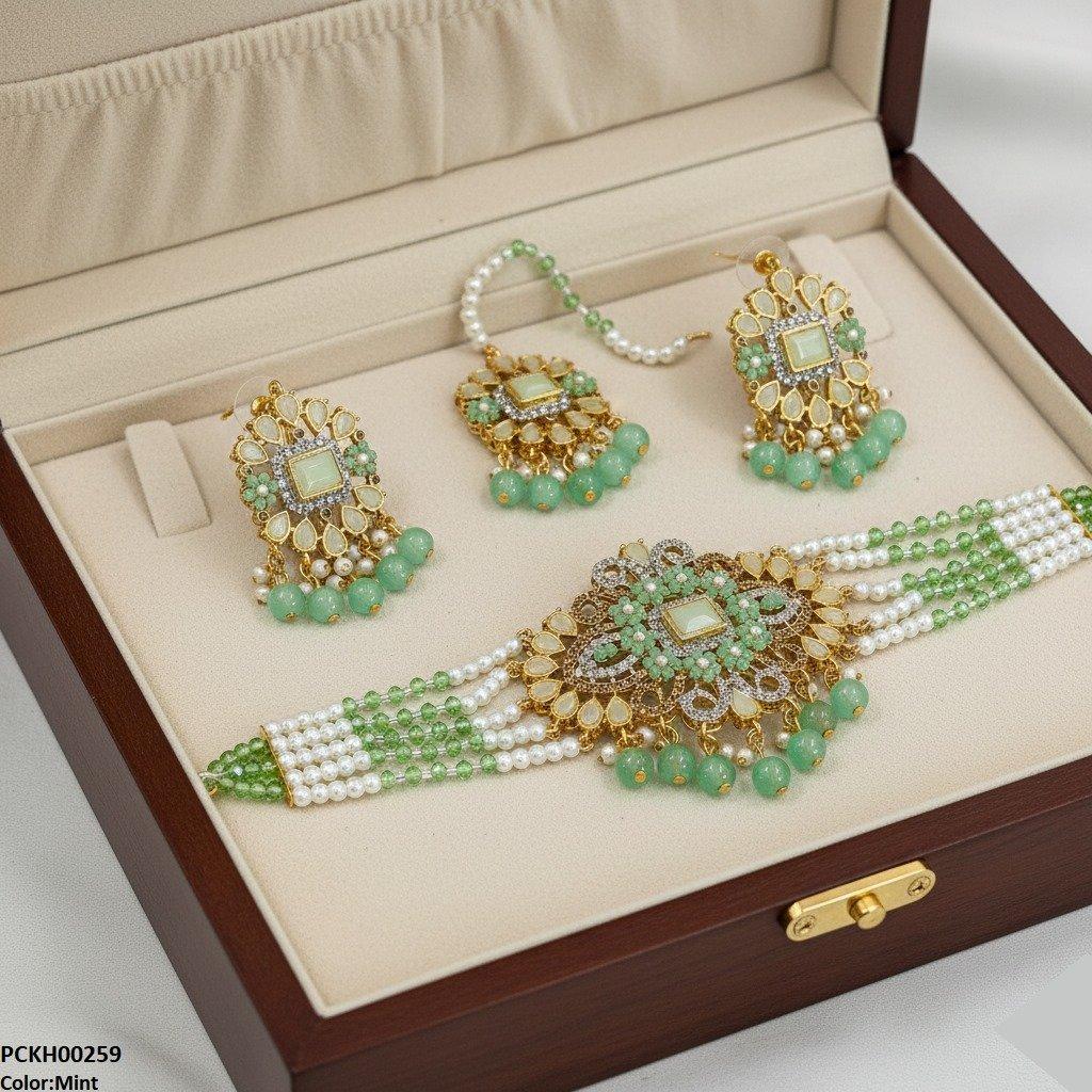 Flower/Tear Pearl Drop Choker Set