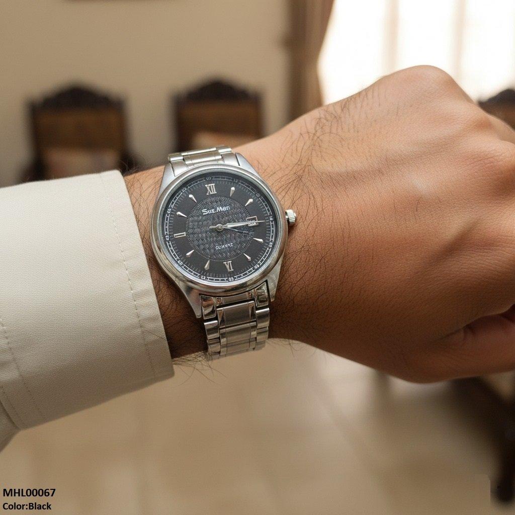 Round Black Dial Men's Watch
