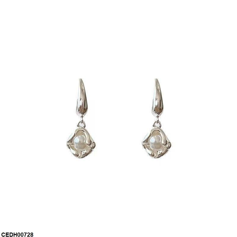Pearl Drop Earrings