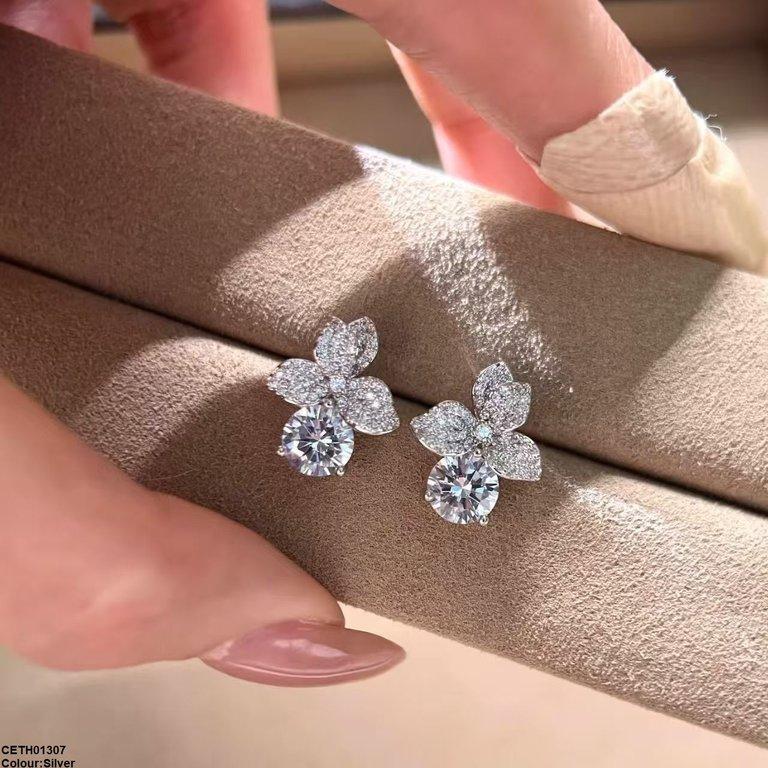 Leaf Tops Pair