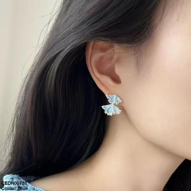 Double Leaf Drop Earrings