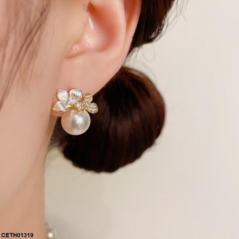 Pearl Flower Tops Pair
