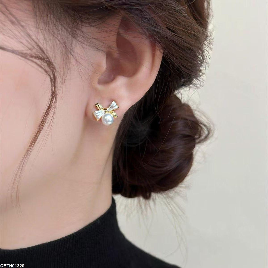 Bow Pearl Tops Pair