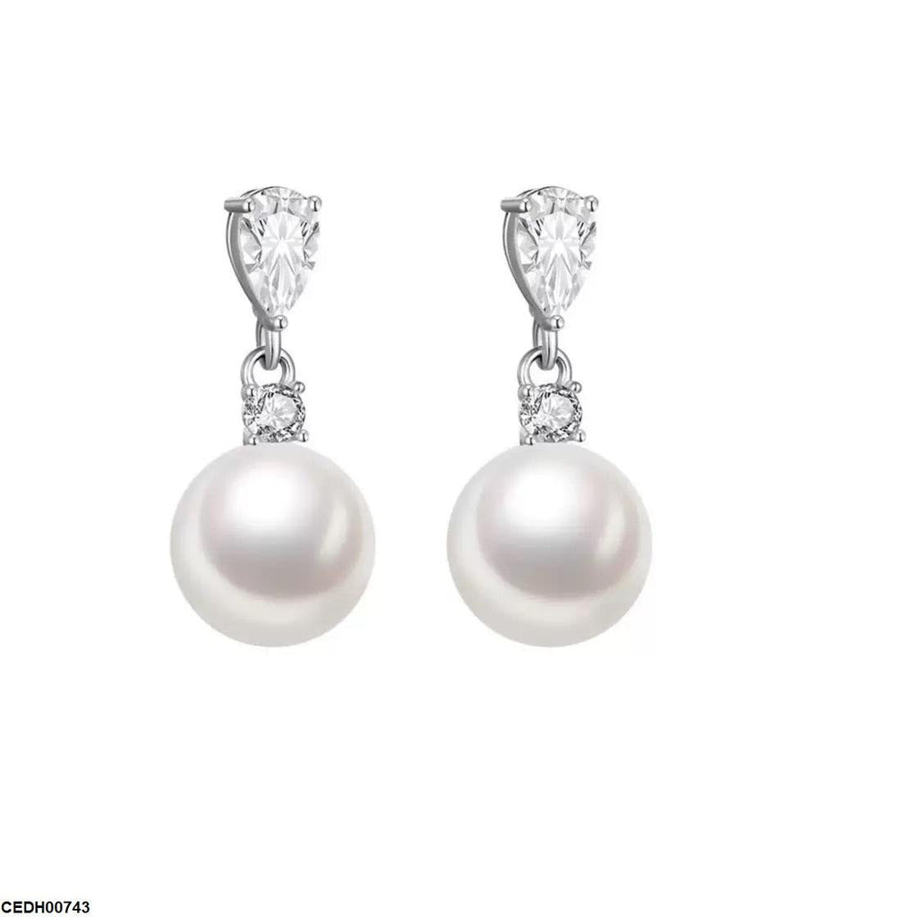 Tear Pearl Drop Earrings