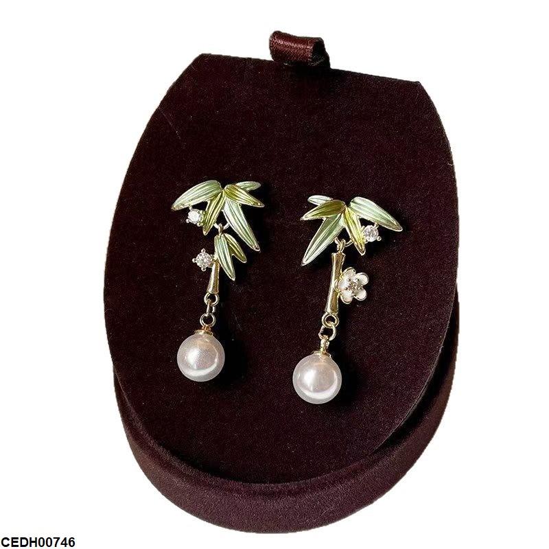 Date Palm Pearl Drop Earrings
