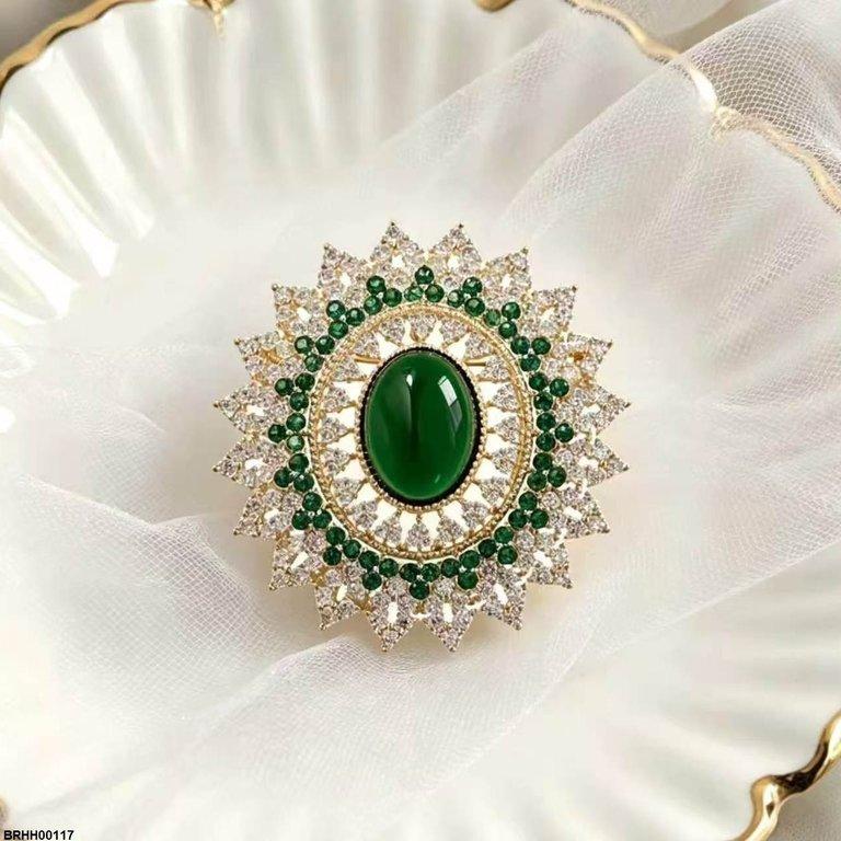 Oval Flower Zircon Broach