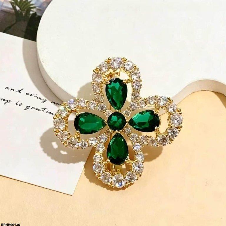 Floral Flower Zircon Broach