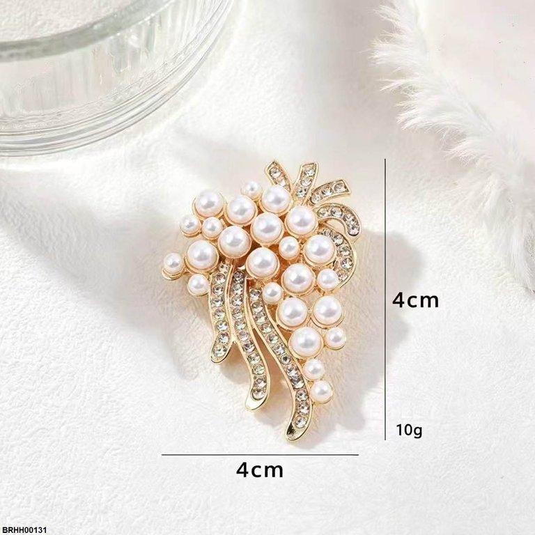 Pearl Flower Zircon Broach