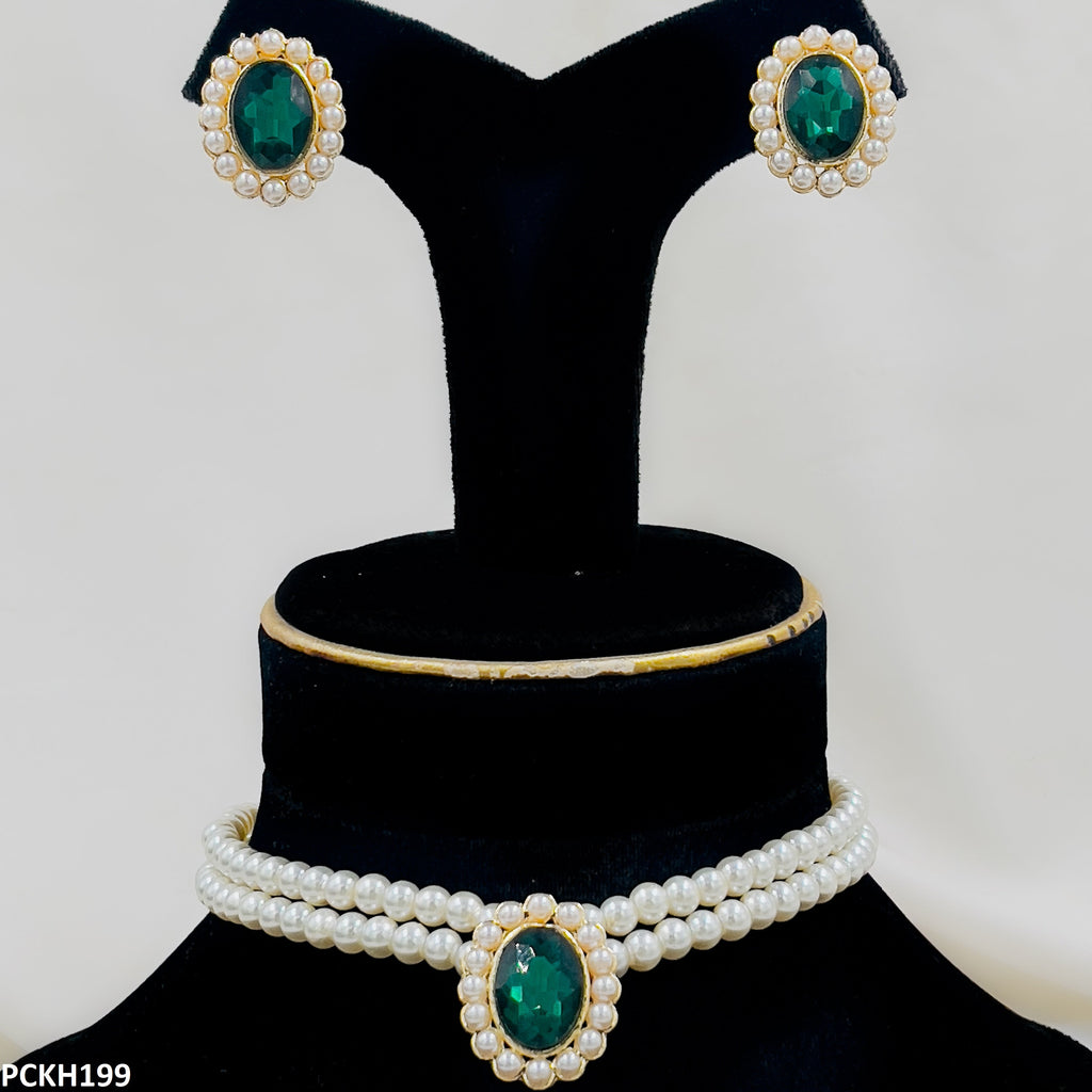 Pearl Oval Choker Set