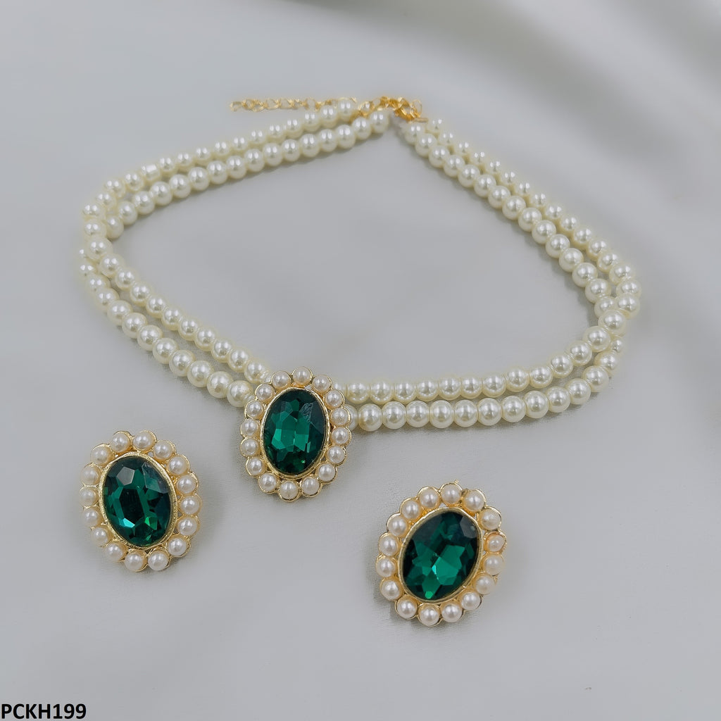 Pearl Oval Choker Set