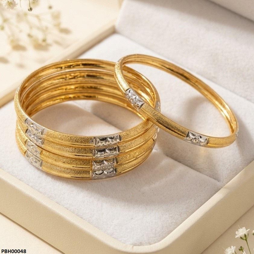 Round Bangles Set