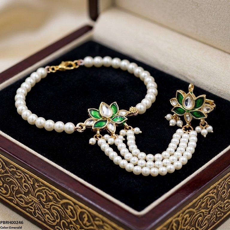 Tear/Marquise Flower Angla Bracelet Adjustable