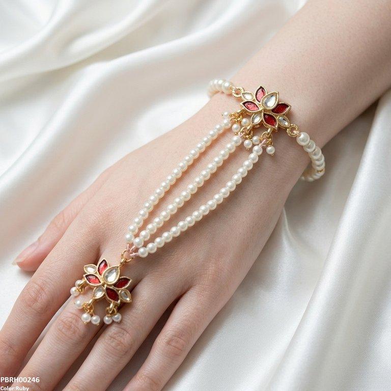 Tear/Marquise Flower Angla Bracelet Adjustable