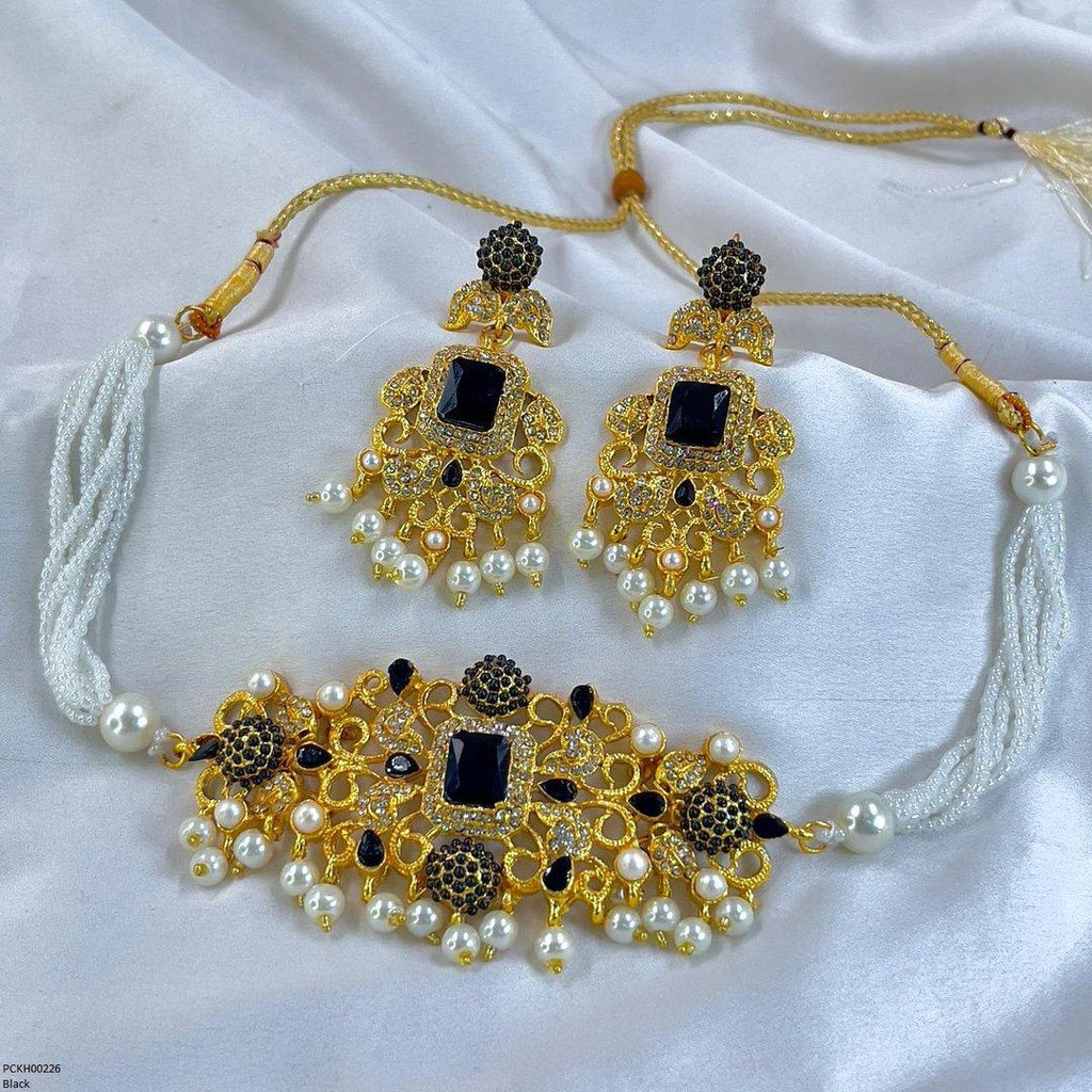 Rectangle Pearl Drop Choker Set