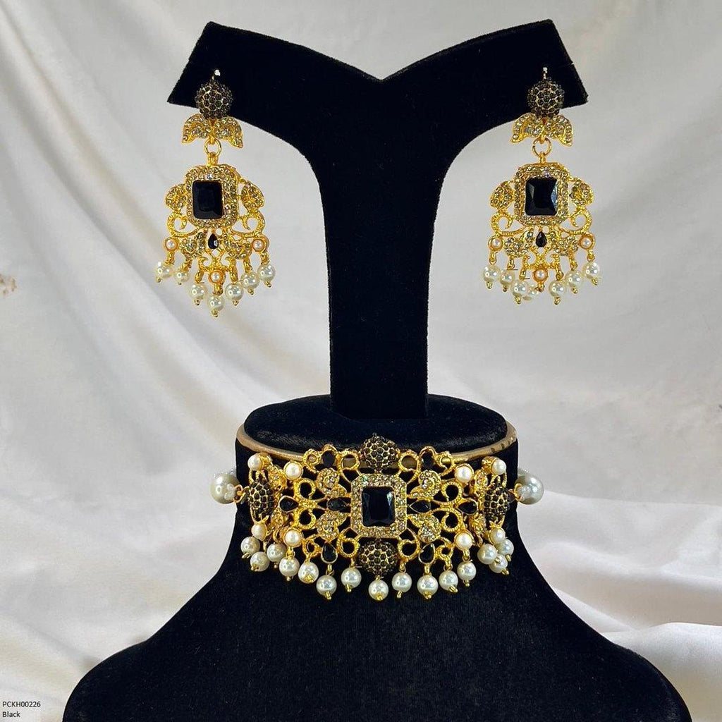 Rectangle Pearl Drop Choker Set