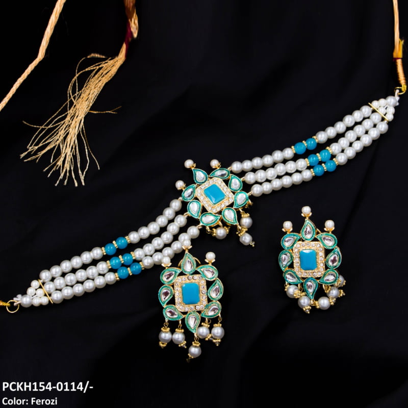 Chorsi/Saru Pearl Chokar Set