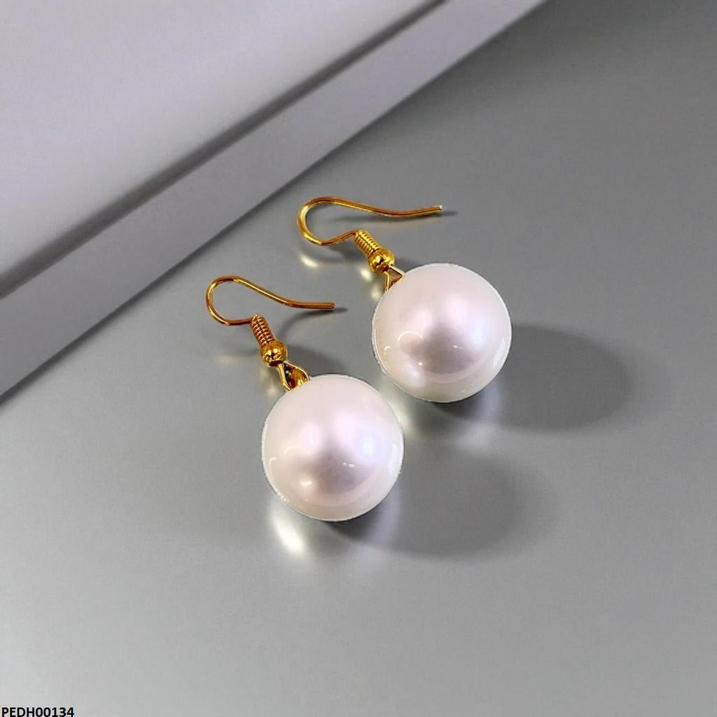 Pearl Drop Earring