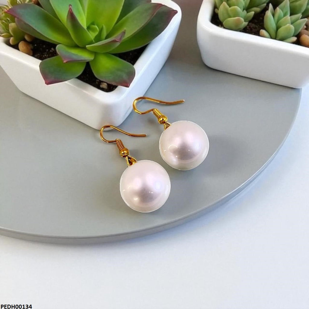 Pearl Drop Earring