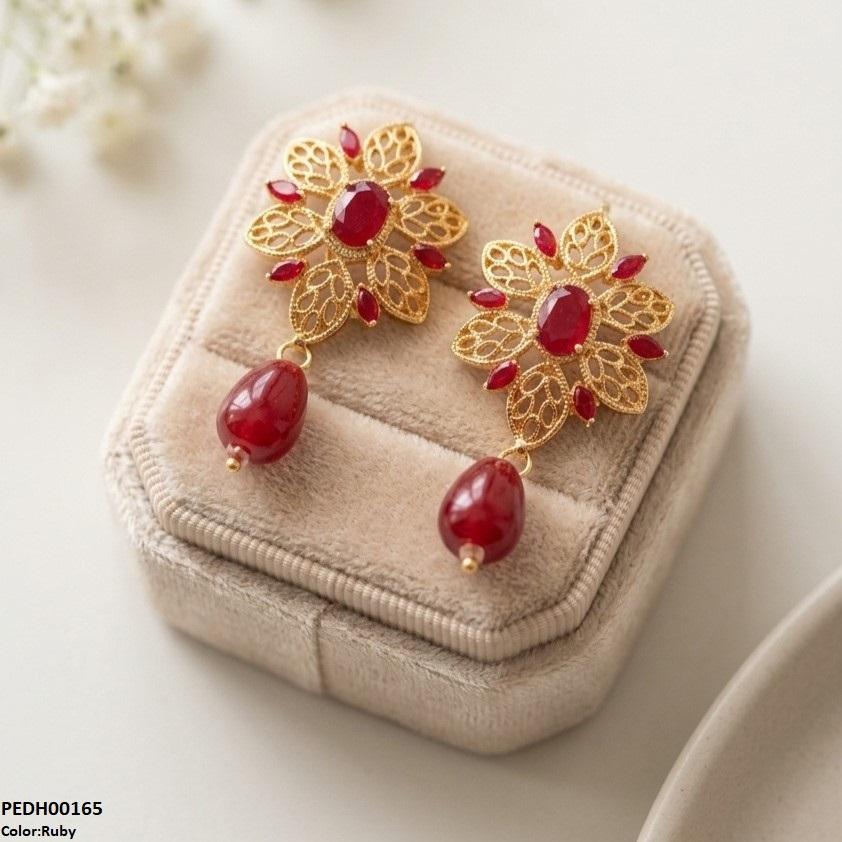 Oval/Leaf Pearl Drop Earrings