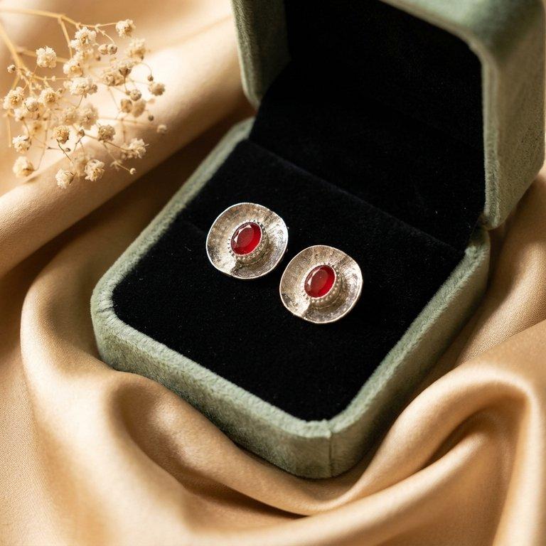 Oval Stone Tops Pair