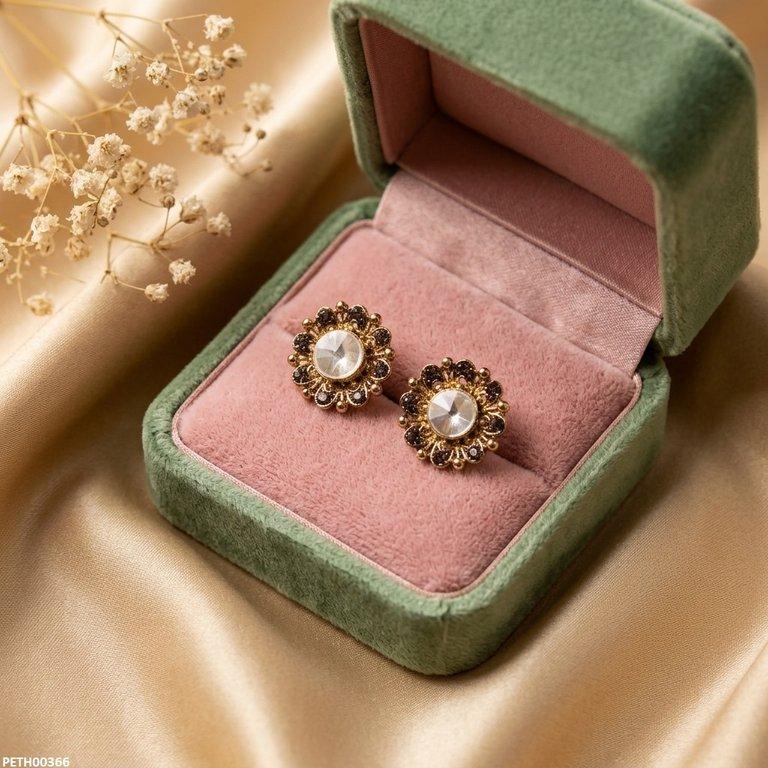 Round Stone Antique Tops Pair