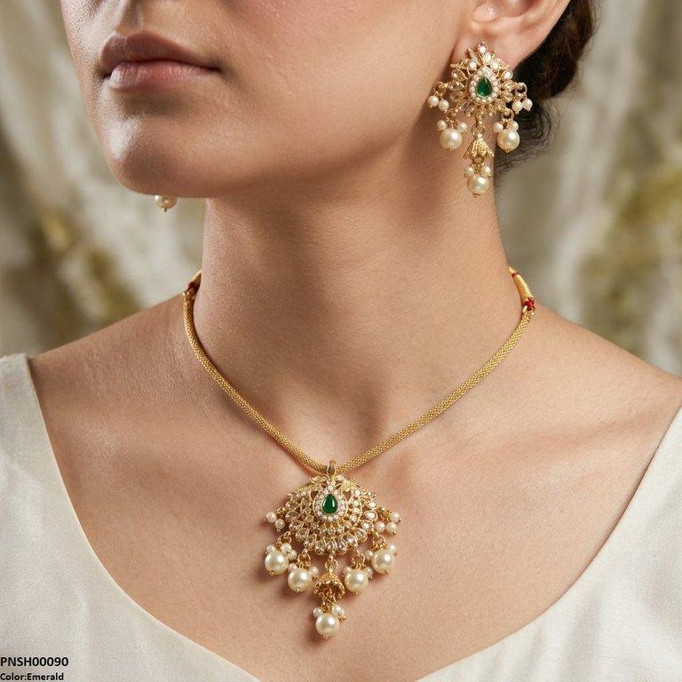 Tear Pearl Bell Drop Necklace Set