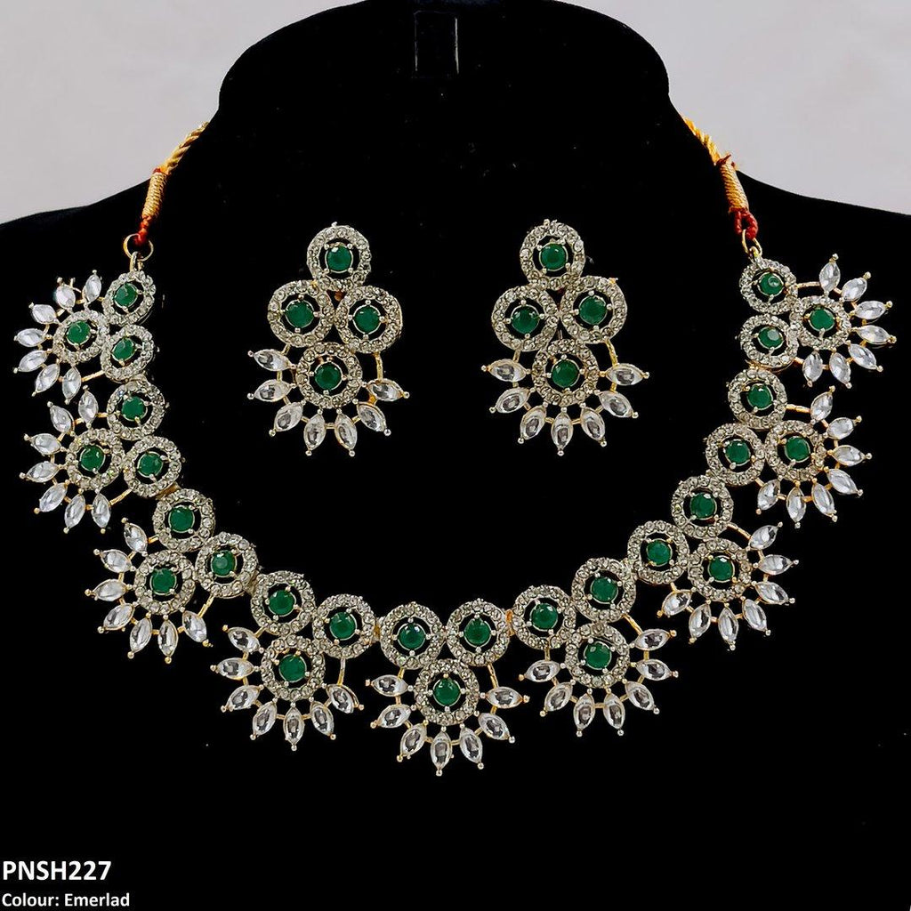 Round Pear Necklace Set