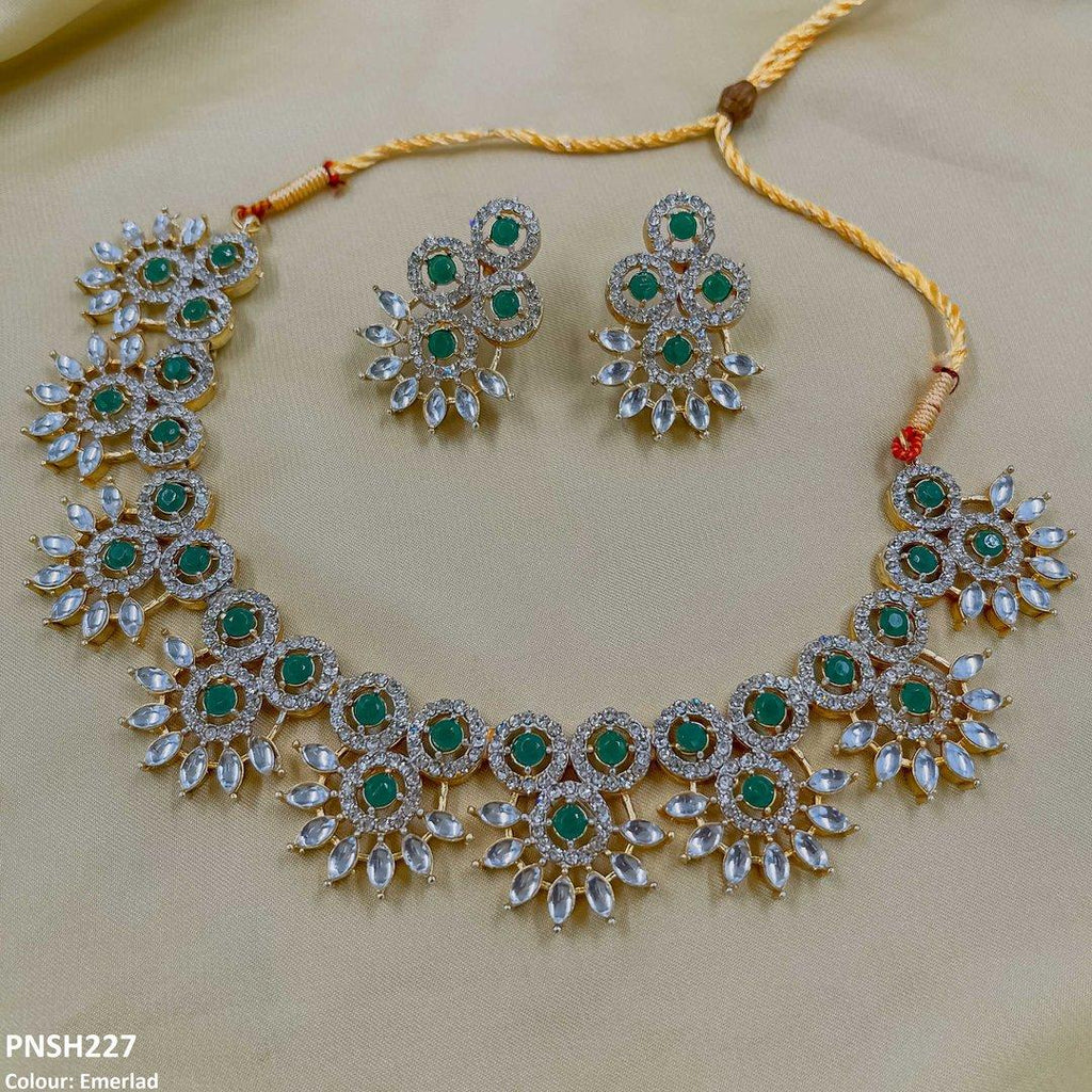 Round Pear Necklace Set