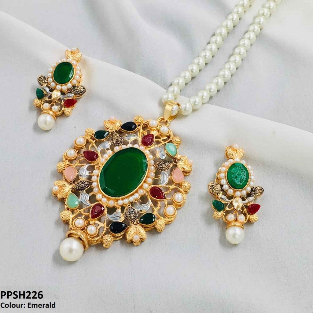 Tear Oval Pendant Set