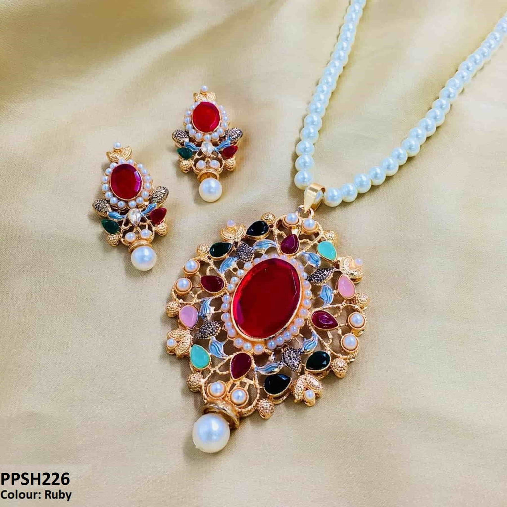 Tear Oval Pendant Set