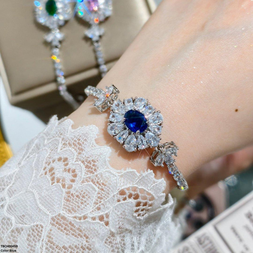 Pear Flower Hand Bracelet
