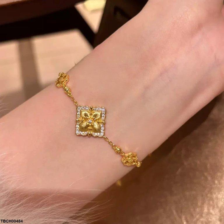 Square Flower Zircon Bracelet Adjustable