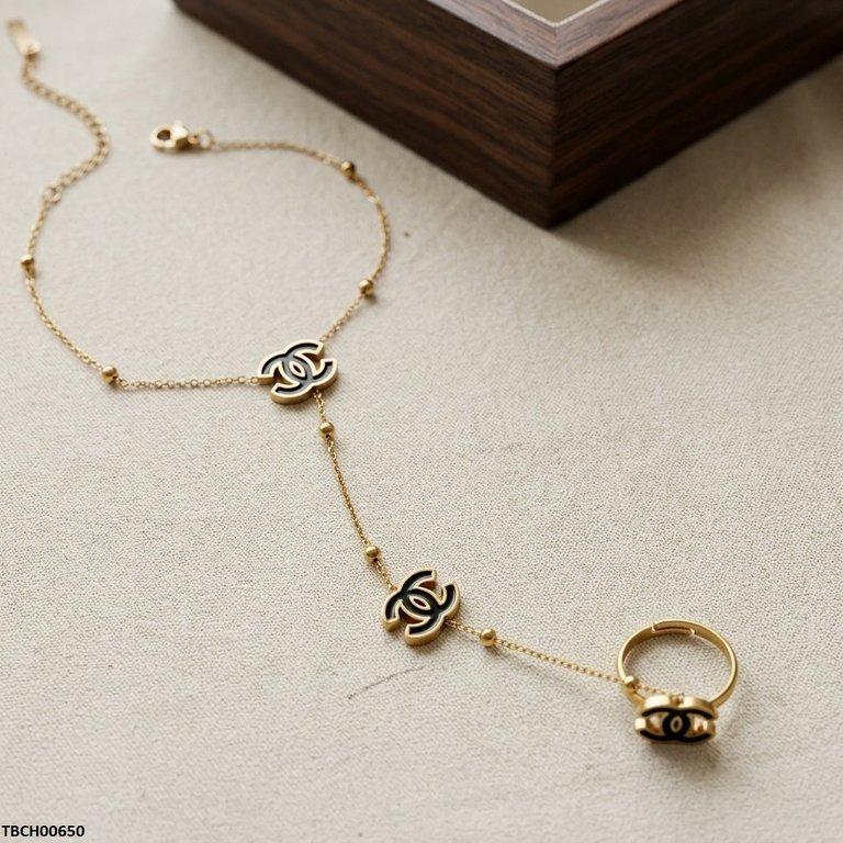 Stainless Steel Double C-Shap Angla Bracelet Adjustable