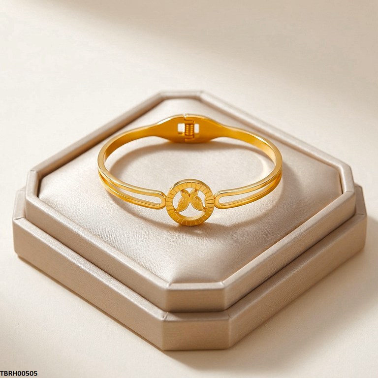 Round Butterfly Bracelet Stainless Steel Adjustable