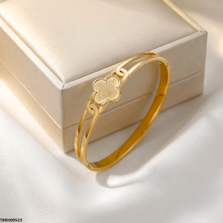 Round Gold Stainless Steel Bracelet