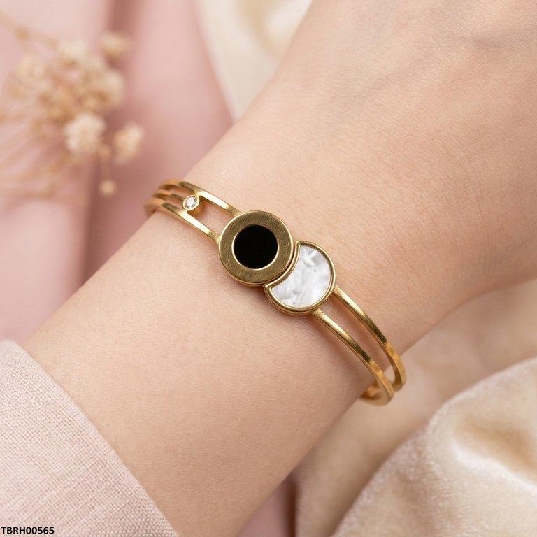 Round Moon Stainless Steel Bracelet Adjustable