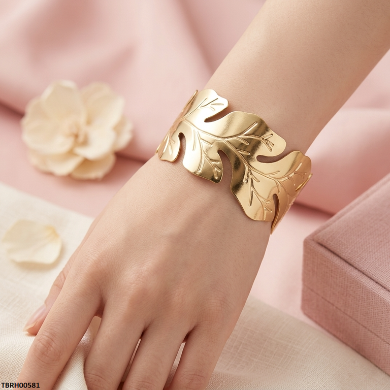 Leaf Stainless Steel Cuff Bracelet Adjustable