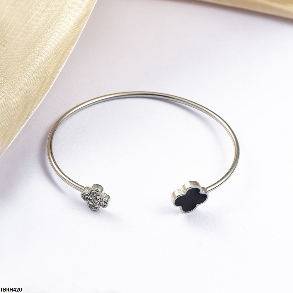 Clove Bracelet Adjustable