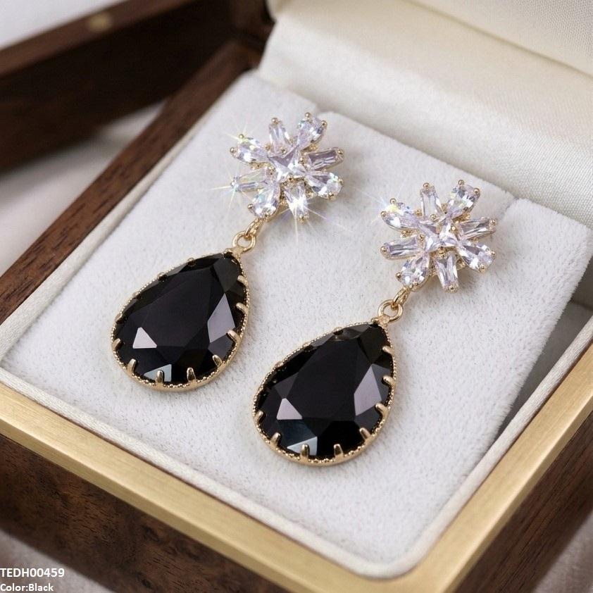 Flower/Tear Drop Zircon Earrings