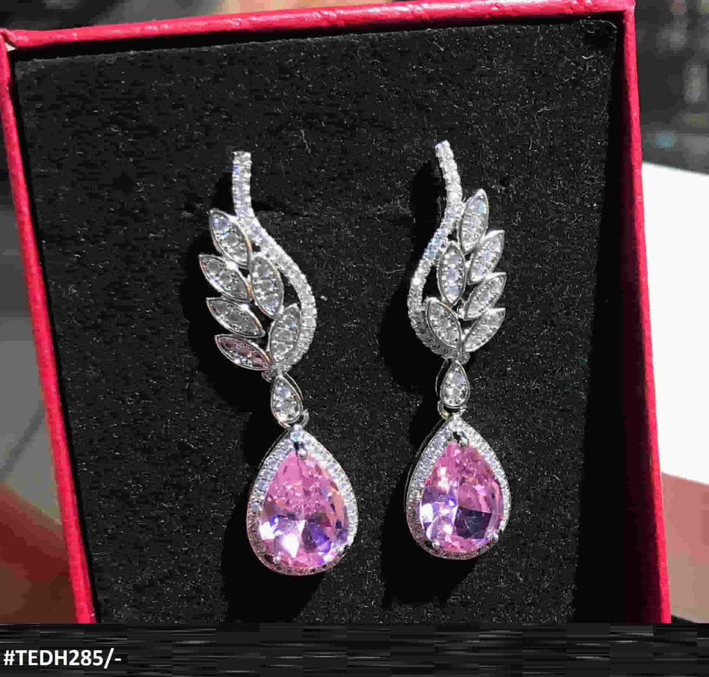Leaf Teardrop Zircon Earring