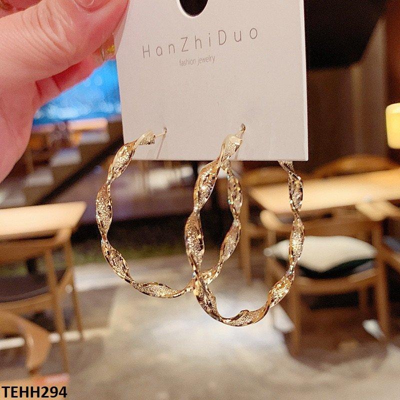 Cerved Hoops Pair