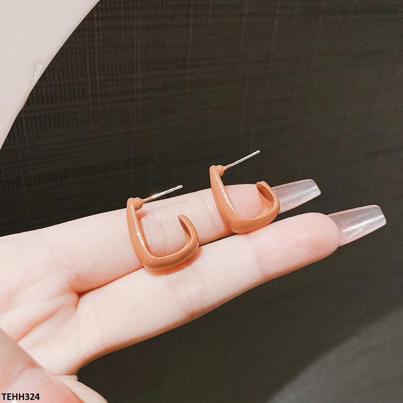 Curb Ear Hoops Pair