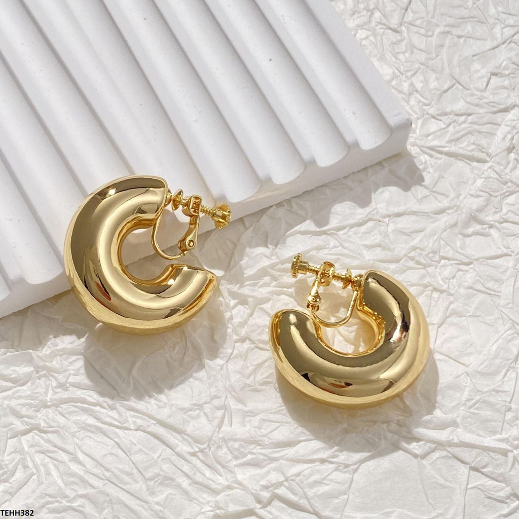 C/Shape Ear Hoops Pair