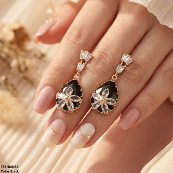 QSJTear/Flower Zircon Earrings