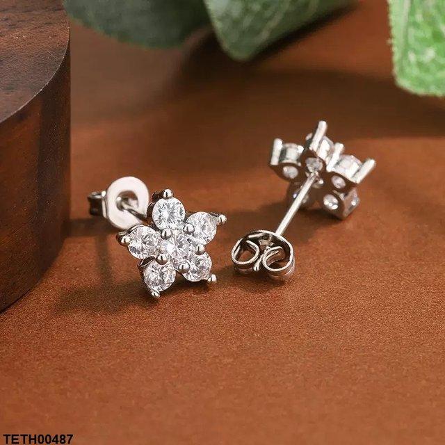 Flower Zircon Tops Pair