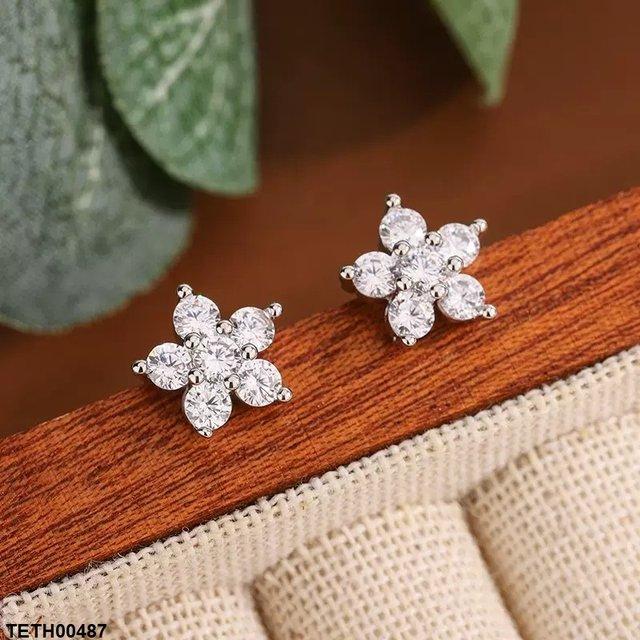 Flower Zircon Tops Pair