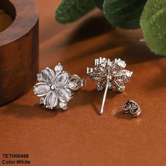 Flower Zircon Tops Pair