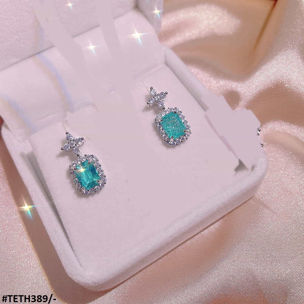 Square Cusion Bracket Zircon Tops Pair