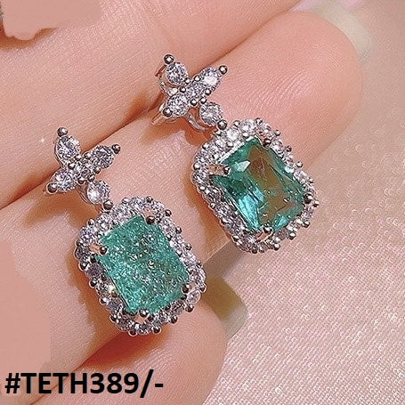 Square Cusion Bracket Zircon Tops Pair